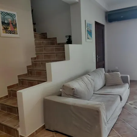 Villalevandaportohydra Vila Thermisía